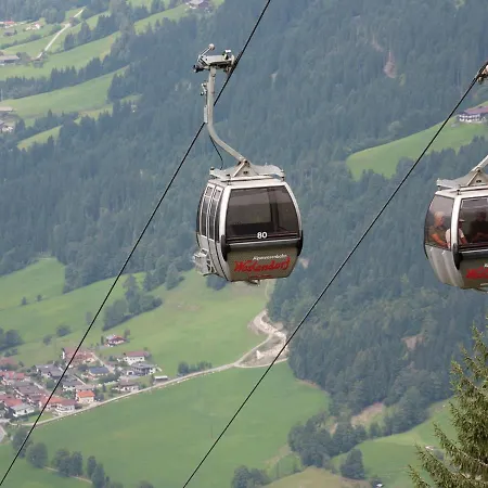 Lägenhet With Balcony In Brixen In Thale Tyrol *